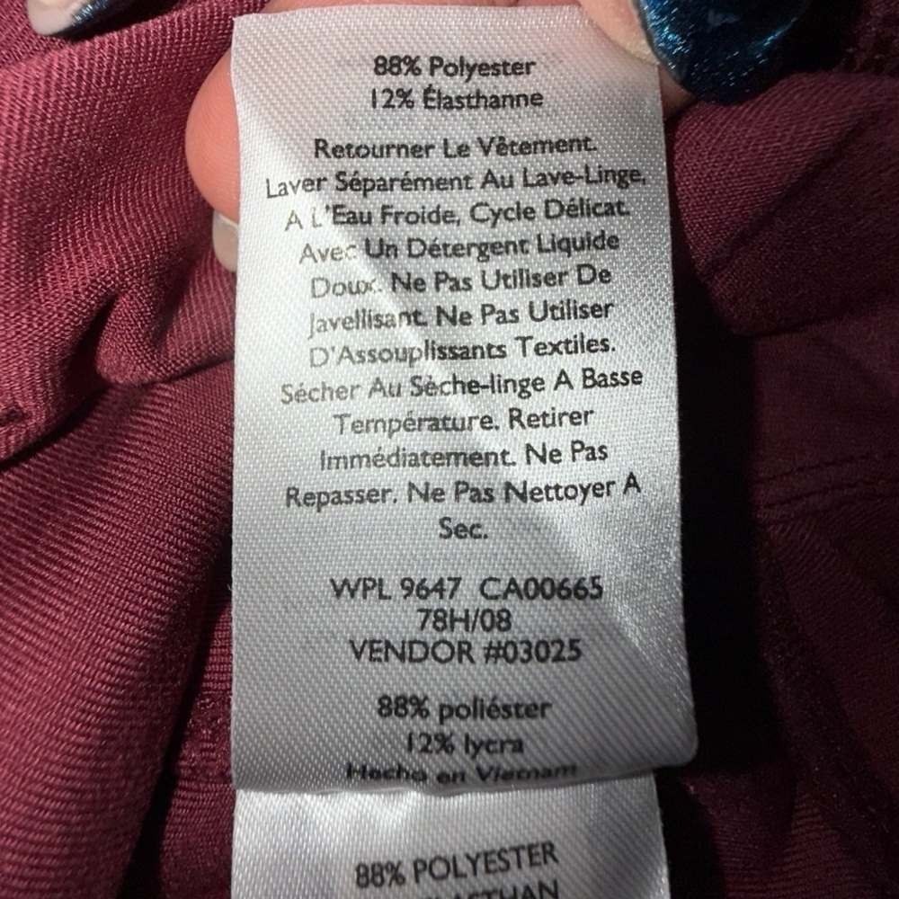 EDDIE BAUER Women’s Trail Tight Capris - High Rise Dark Berry XL - Picture 9 of 12